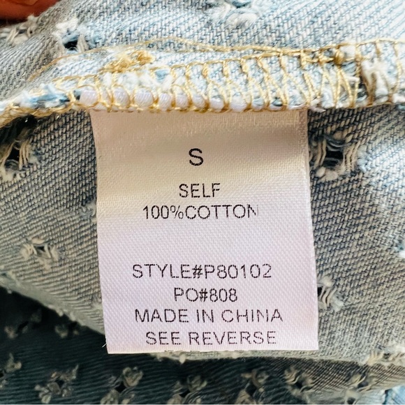 PETAL DEW Denim Button Down Shirt in Light Wash Blue Size S - Picture 6 of 6